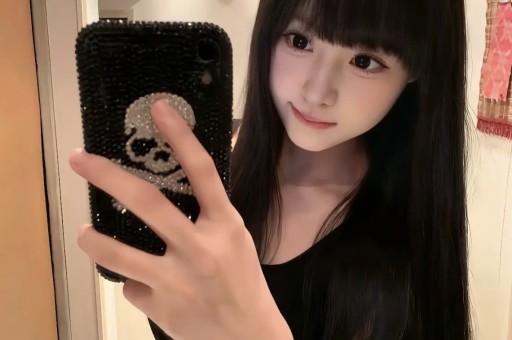 从陪睡到裸照娱乐圈潜规则20版独家揭秘！